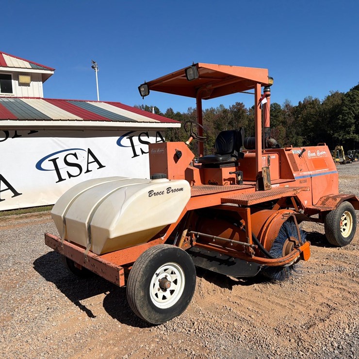 #4104 • Broce Broom RJ350 Sweeper