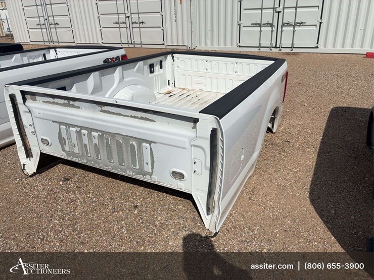 2023-ford-truck-bed-image-1