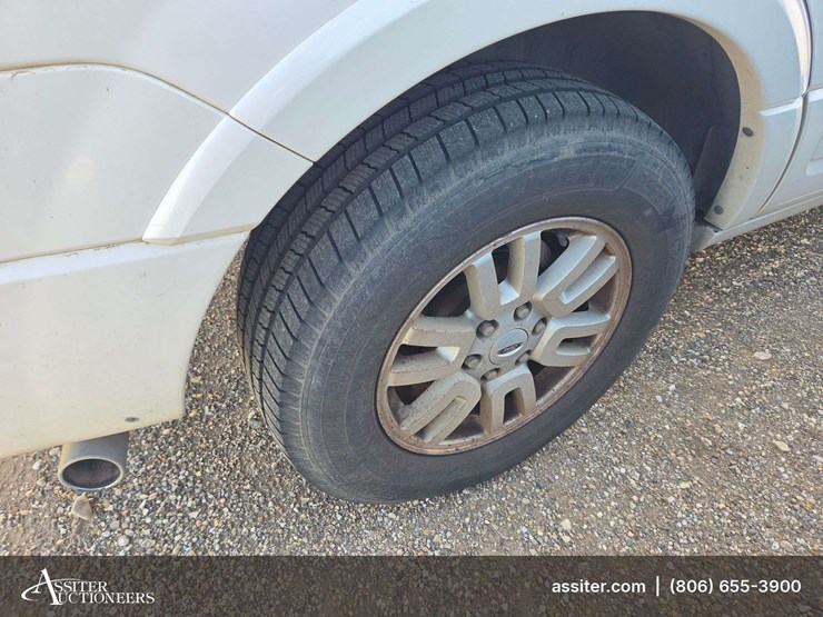 2012-ford-expedition-limited-image-20