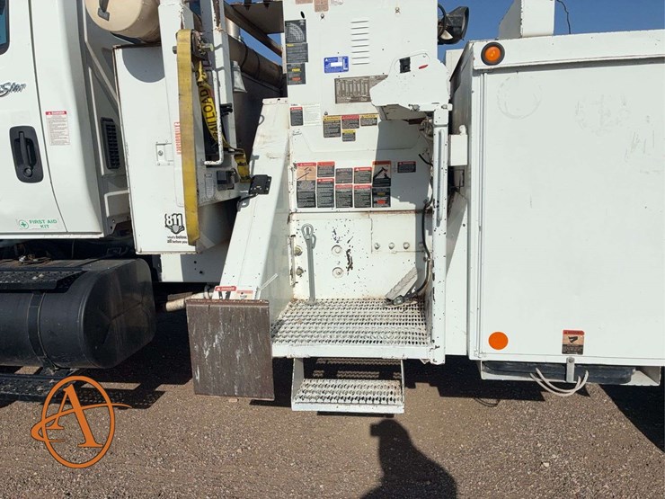 2009-international-workstar-7400-image-5