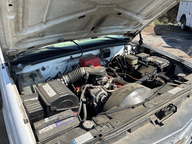 #96-•-1998-chevrolet-c3500-pickup-truck-image-11