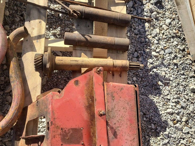 ford-tractor-image-2