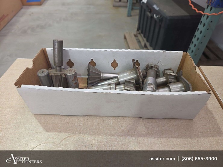 box-of-milling-cutters-image-2