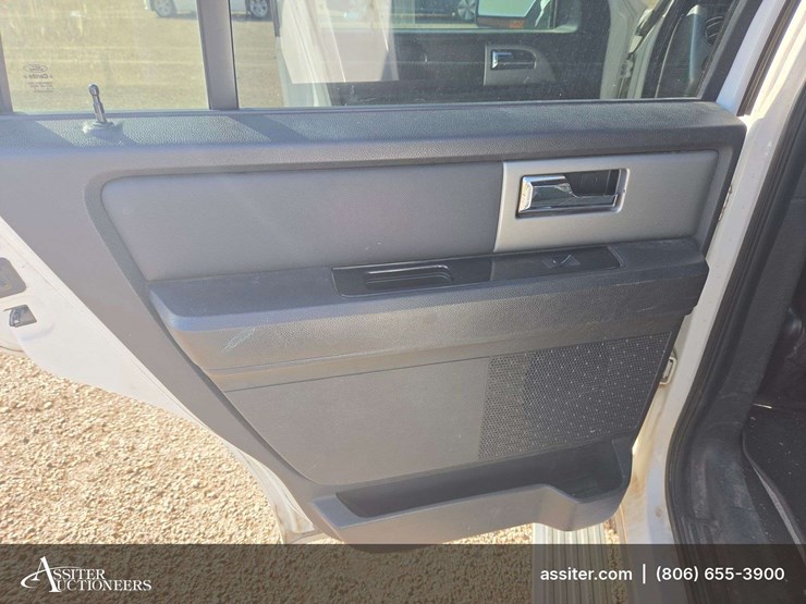 2012-ford-expedition-limited-image-7