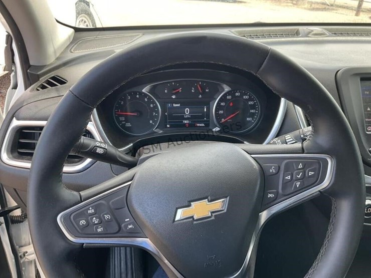 2024-chevrolet-equinox-lt-suv-image-15
