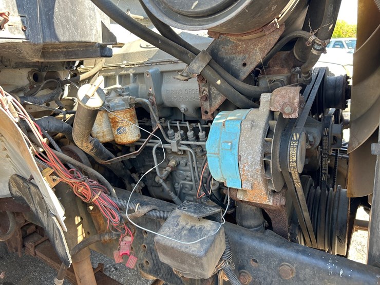 #99-•-1990-ford-f800-truck-image-12