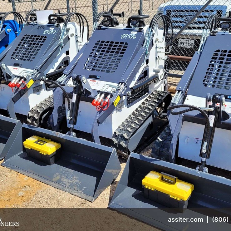2026 ZJZ-380 Mini Skid Steer Loader