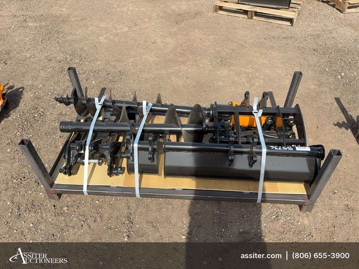 future-qty-(8)-excavator-attachments-image-3