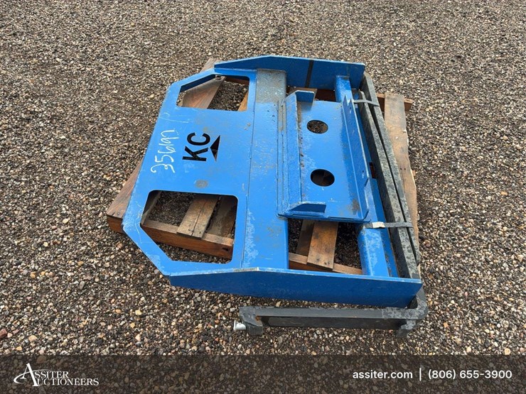 mini-skid-fork-left-frame-and-forks-image-2