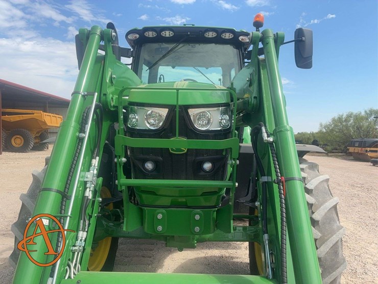 2022-john-deere-r-image-10
