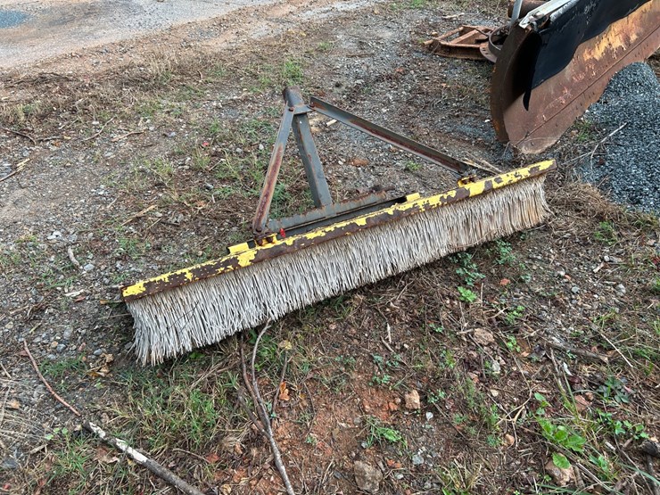 #18-•-3-point-6’-brush-attachment-image-3