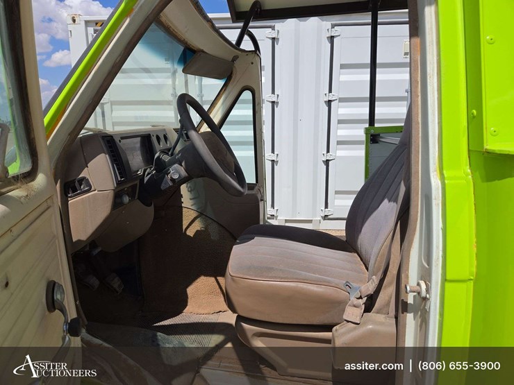 1995-chevrolet-g30-image-7