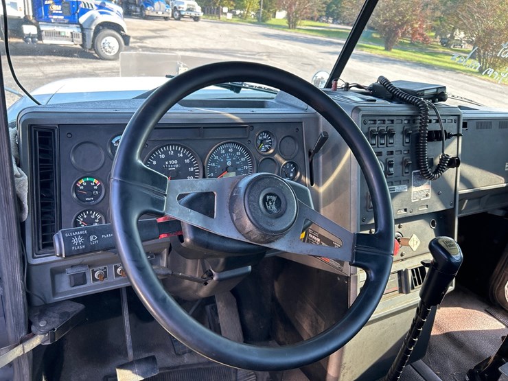 #85-•-2000-mack-ch613-truck-image-14