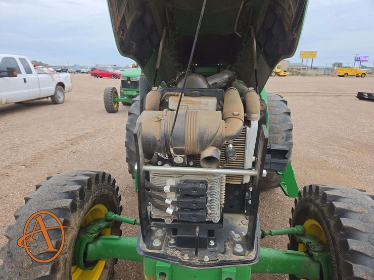 john-deere-5045e-image-17