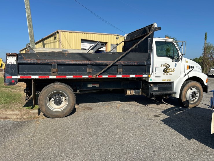 #89-•-2002-sterling-m7500-acterra-truck-image-5