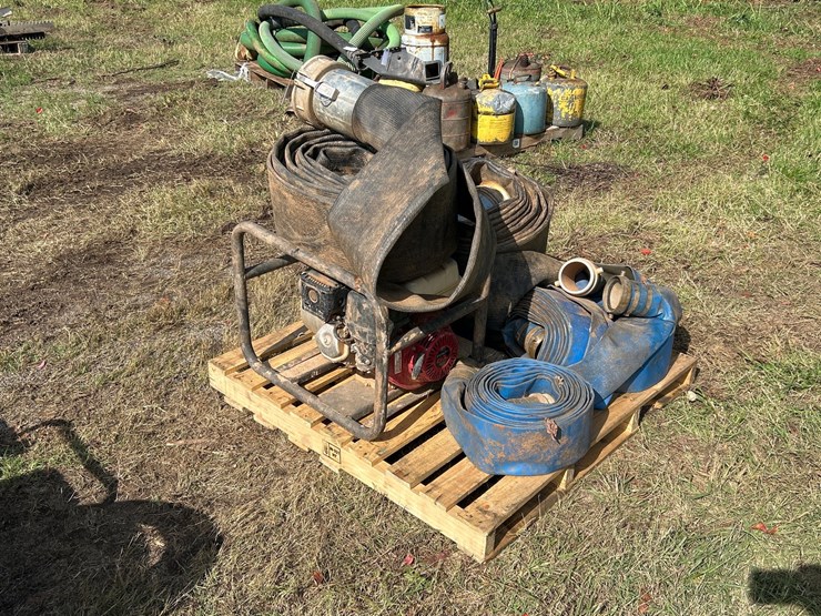 #62-•-water-pump-&-hoses-image-3