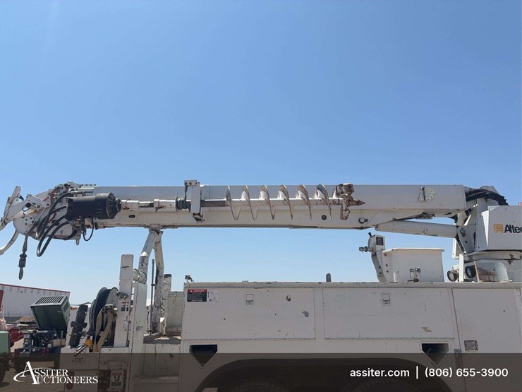 2008-international-workstar-7400-image-2