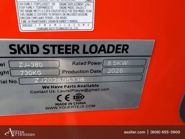 2026-zjz-380-mini-skid-steer-loader-image-6