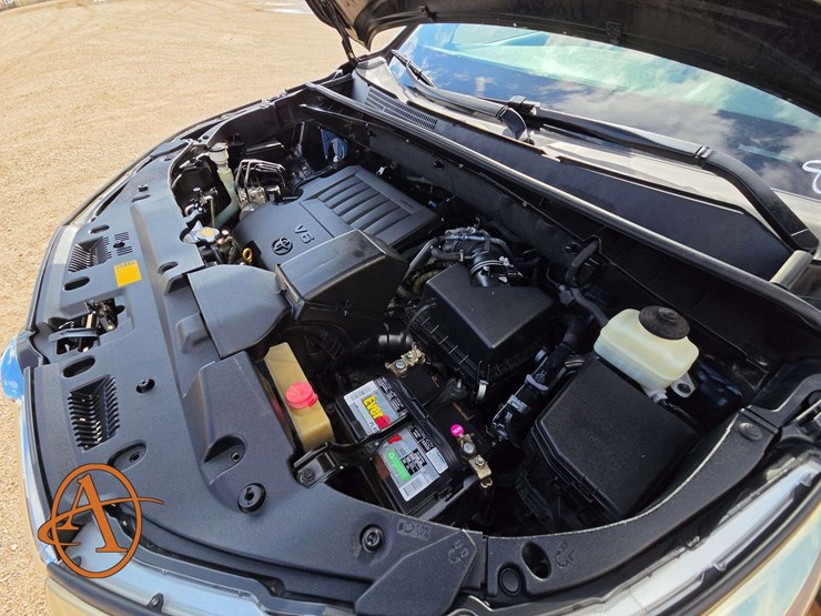2015-toyota-highlander-xle-image-26