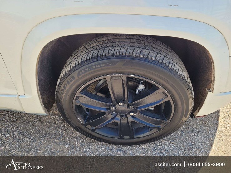 2018-gmc-acadia-denali-image-19