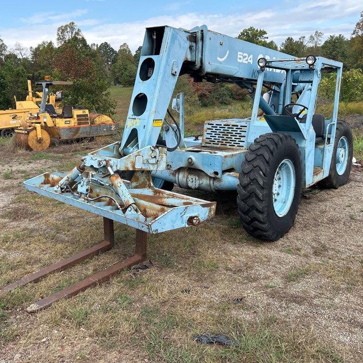 #48 • Gradall Telehandler