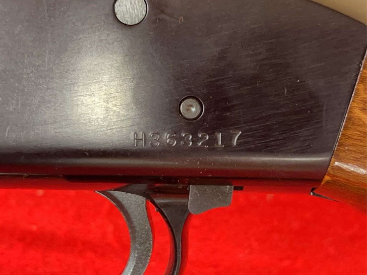 mossberg-model-500-atp8-12-gauge-pump-shotgun-image-14