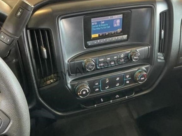 2015-chevrolet-silverado-1500-p/u-image-21