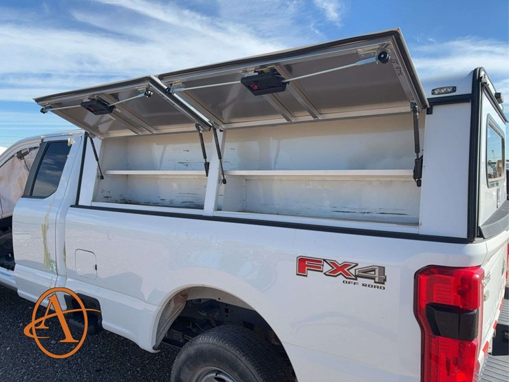 2024-ford-f350-image-9