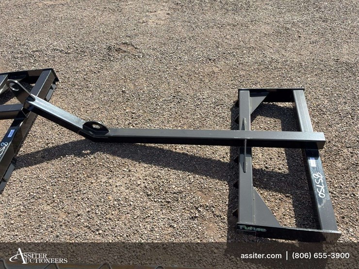 future-ft-tb72-skid-steer-tree-hook-image-1