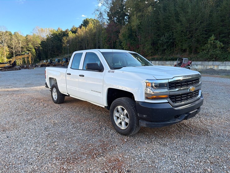 #4111-•-2018-chevrolet-1500-truck-image-7