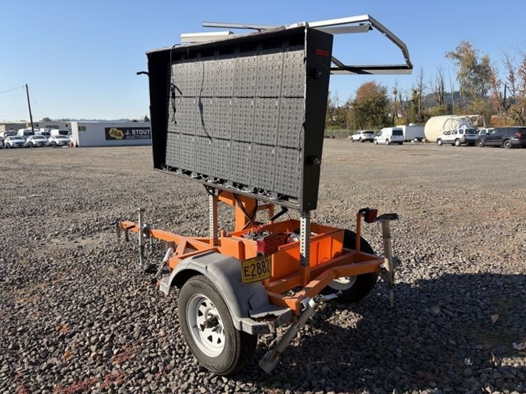 2020-ver-mac-towable-sign-board-image-6