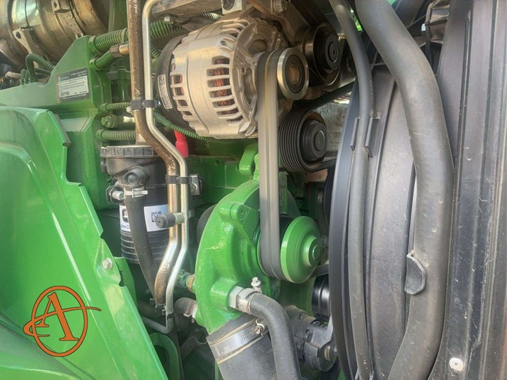 2022-john-deere-r-image-46