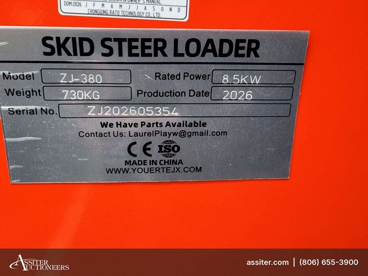 2026-zjz-380-mini-skid-steer-loader-image-6