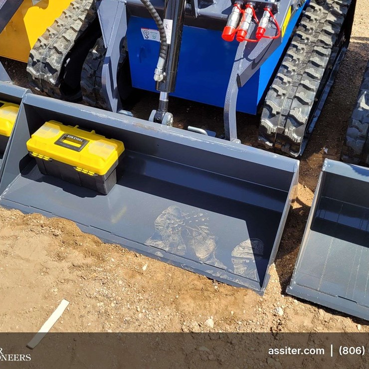 2026 ZJZ-380 Mini Skid Steer Loader