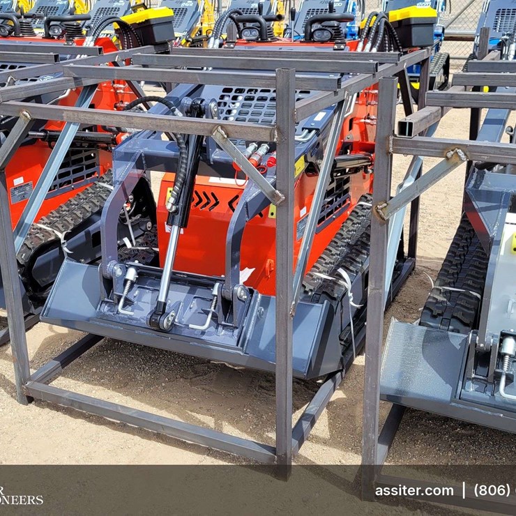 2026 ZJZ-380 Mini Skid Steer Loader