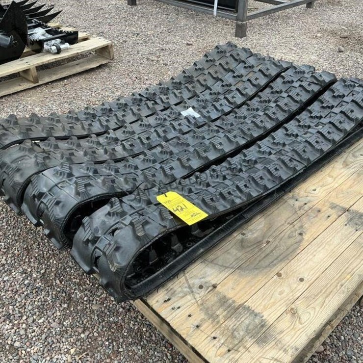 (2) SETS OF TRACKS FOR MINI EXCAVATOR
