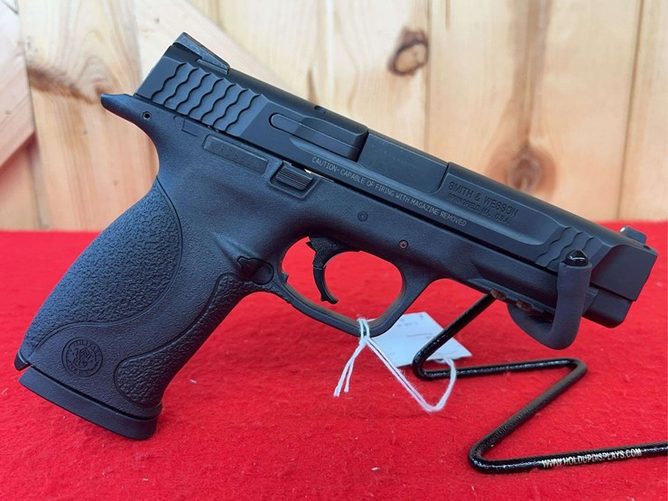 s&w-model-m&p-.45-acp-semiauto-pistol-image-5