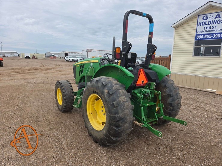 john-deere-5045e-image-4