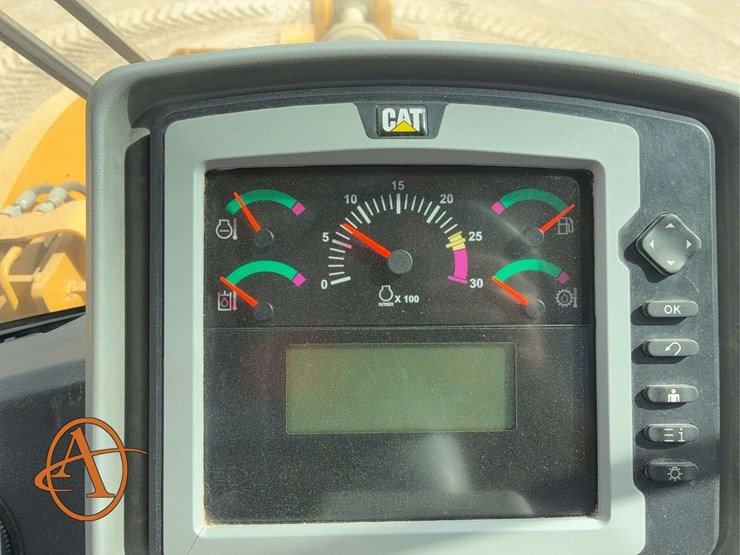 2012-caterpillar-950k-image-19