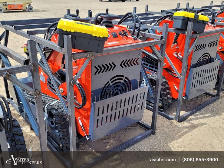 2026-zjz-380-mini-skid-steer-loader-image-4