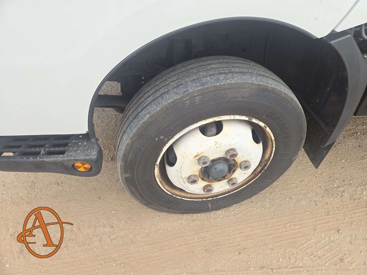 2019-hino-195-cab-over-engine-/-single-box-truck-image-20