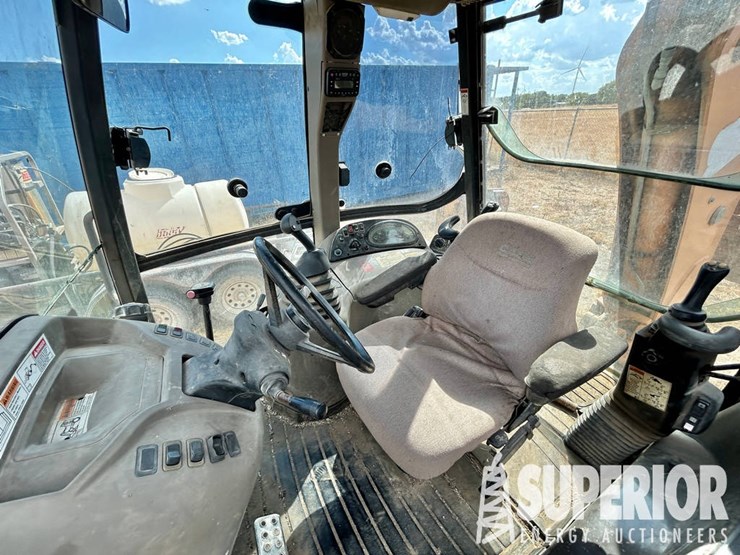2012-case-580-super-n-backhoe-loader-image-5