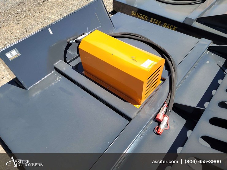 wolverine-brush-cutter-image-3