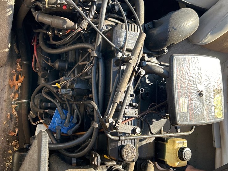 #92-•-1994-stingray-556-zp-boat-image-19