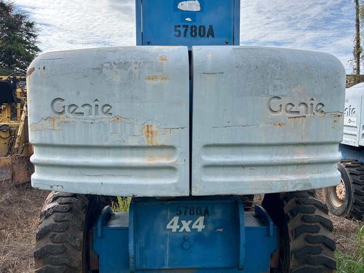 #52-•-genie-s85-boom-lift-image-4