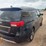 2017-kia-sedona-image-3