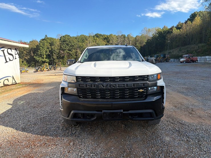 #4108-•-2019-chevrolet-1500-truck-image-8
