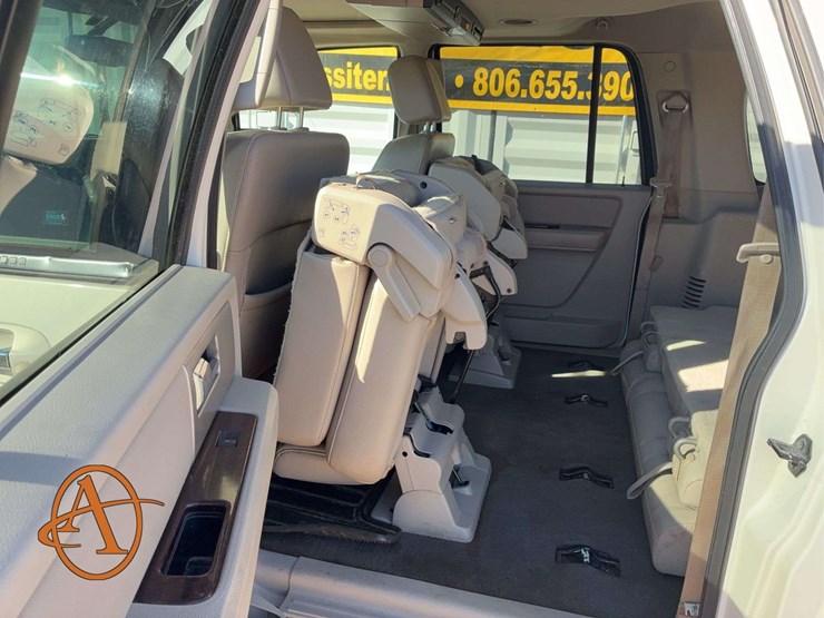 2008-ford-expedition-limited-image-15