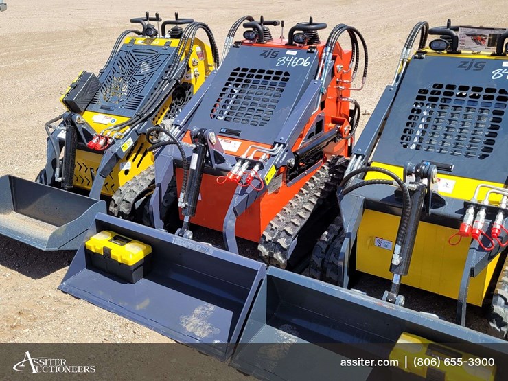 2026-zjz-380-mini-skid-steer-loader-image-1
