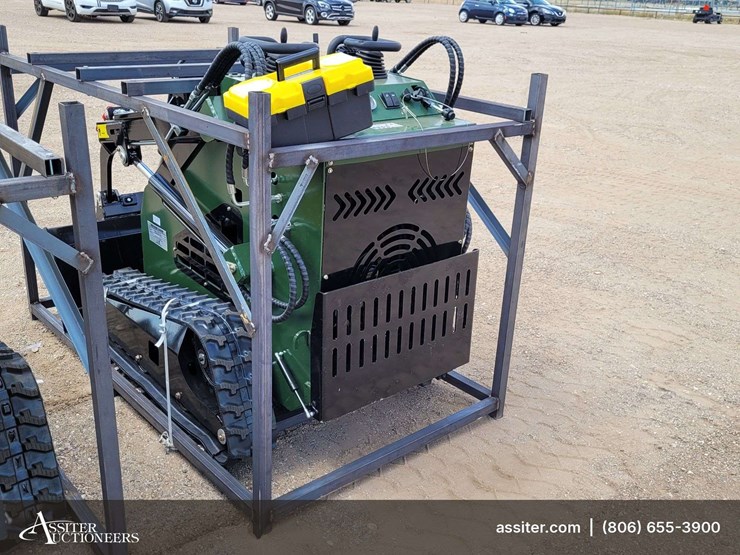 2026-zjz-380-mini-skid-steer-loader-image-4